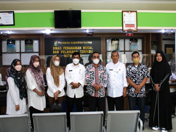 DPMPTSP Kabupaten Kampar Menerima Kunjungan/ Sharing Informasi Pelayanan Publik dari DPMPTSP Kabupaten Dharmasraya