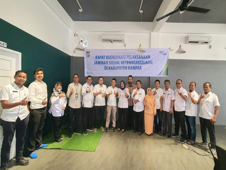 DPMPTSP Kabupaten Kampar Hadiri Undangan Rapat Koordinasi Pelaksanaan Jaminan Sosial Ketenagakerjaan di Kabupaten Kampar