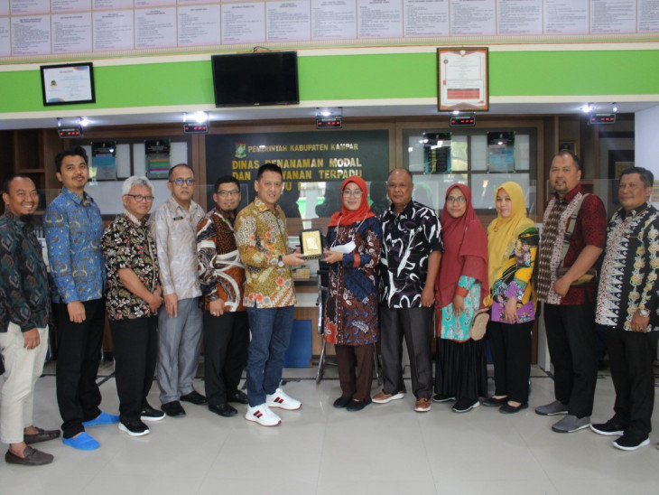 DPMPTSP Kabupaten Kampar Sambut Studi Tiru dari DPMPTSP Kabupaten Sleman