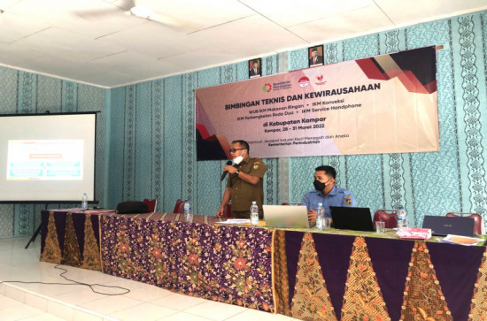 Bimbingan Teknis Wirausaha Baru (WUB) Industri Kecil dan Menengah (IKM) di Kabupaten Kampar
