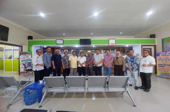 Sharing Informasi Komisi II DPRD Kabupaten Dharmasraya ke DPMPTSP Kabupaten Kampar