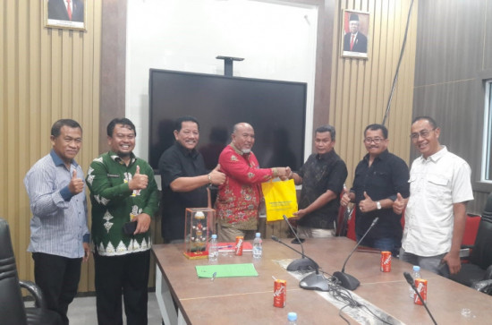DPMPTSP Kabupaten Kampar Sambut Kunjungan Kerja DPRD Kota Pariaman